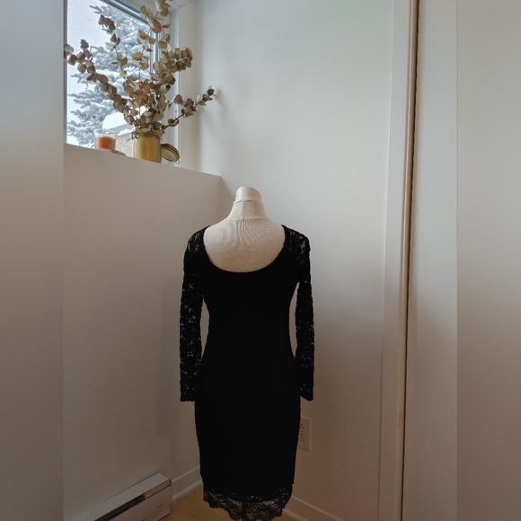 Guess, medium, black - Picture 2 of 2